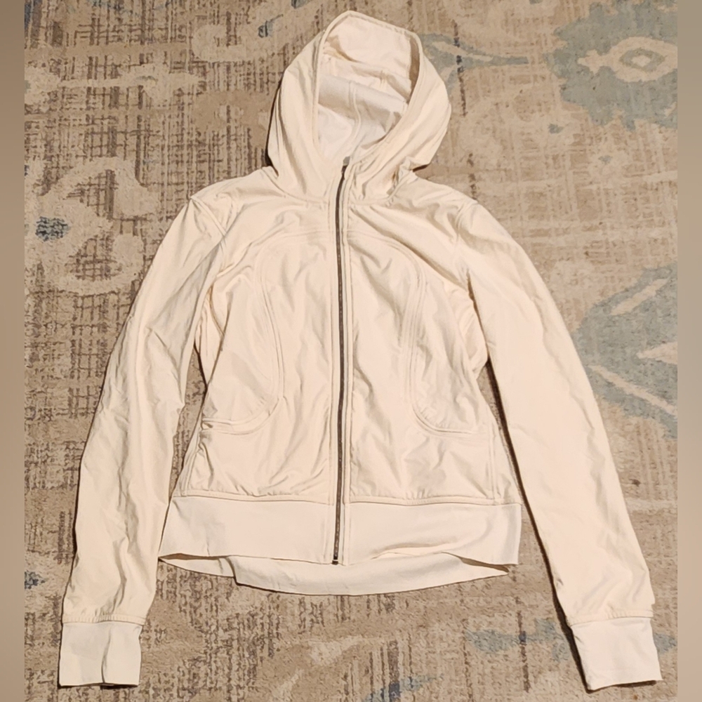Lululemon Cream Zip-Up Hoodie. Size 8.